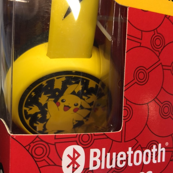 Pickachu Headphones, MewTwo Battle Figure Pack & My Partner Charmander - Picture 3 of 15